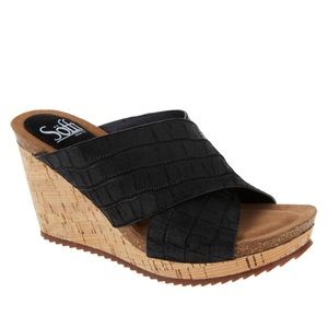 Sofft Ciera Croco-Embossed Leather Wedge 8.5 in Black